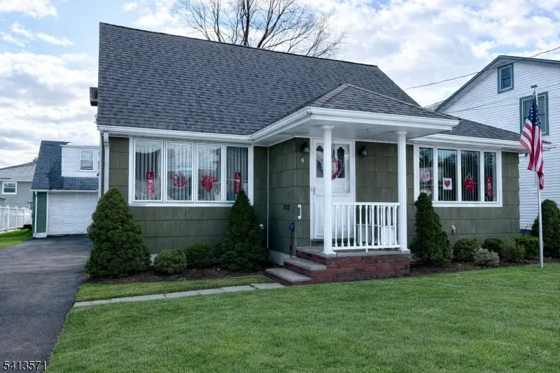 6 Patton St, Lodi Boro, NJ 07644