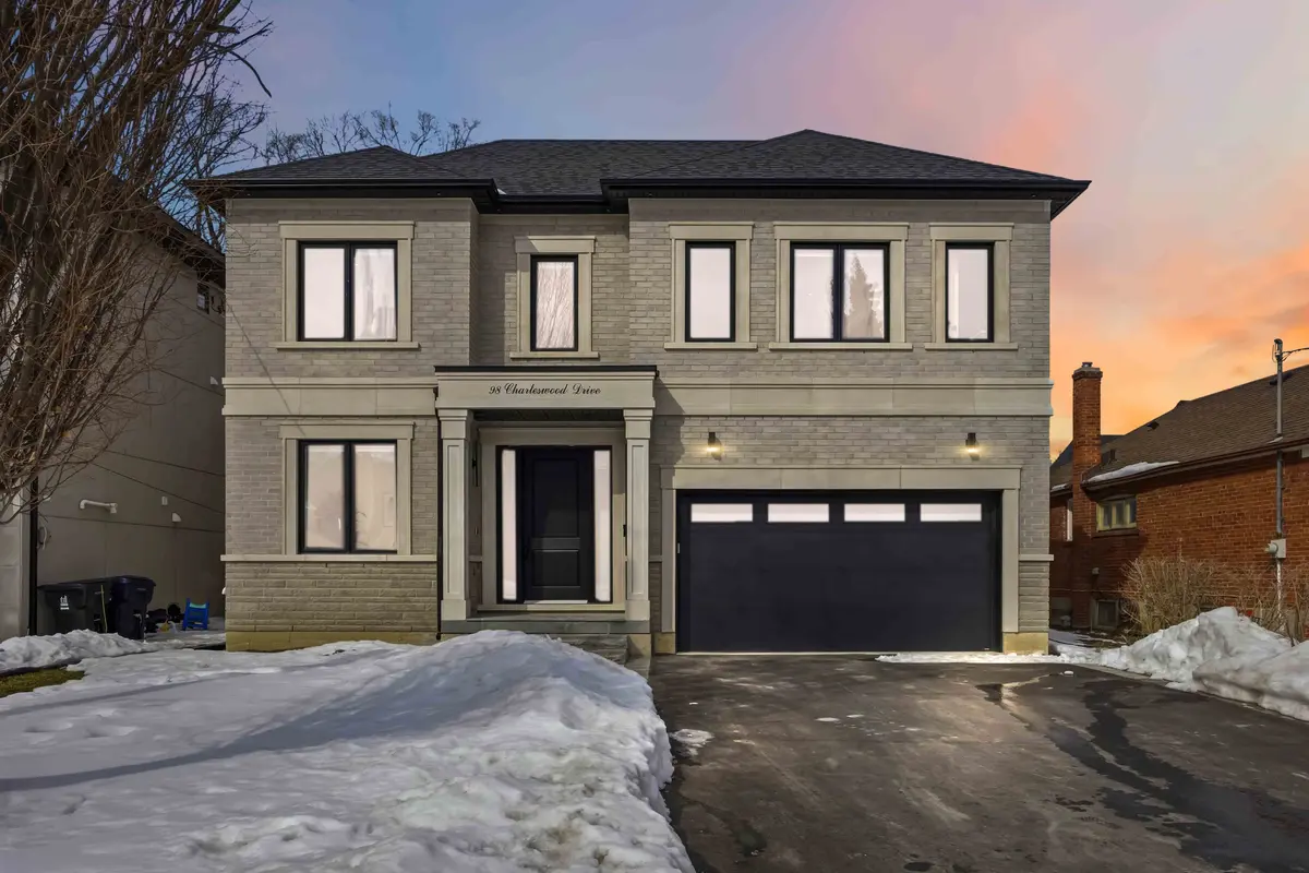 98 Charleswood DR, Toronto C06, ON M3H 1X6