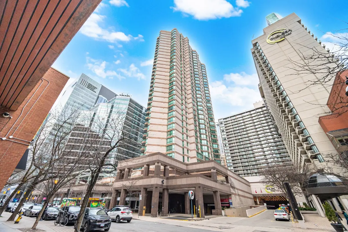 38 Elm ST #3413, Toronto C01, ON M5G 2K5