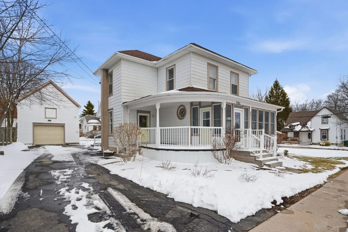 284 Noxon AVE, Prince Edward County, ON K0K 3L0