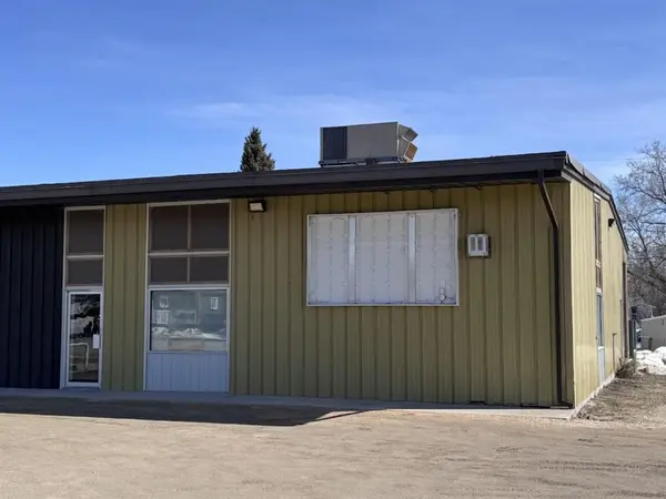 160 2ND ST, Oakville, MB R0H 0Y0