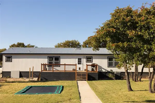 5507 Private Road 365, Hawley, TX 79525