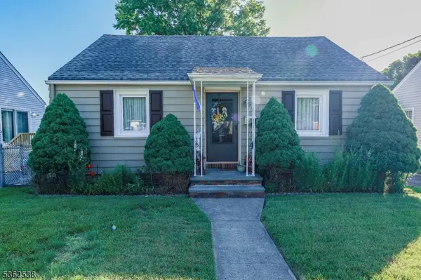 136 Martin Ave, Clifton City, NJ 07012