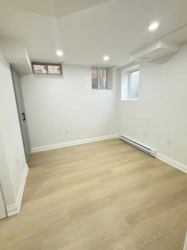 89 Conarty CRES #Bsmt, Whitby, ON L1P 0L3