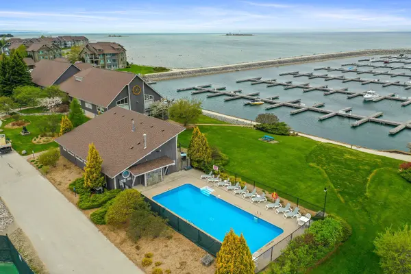 408 Mariners WAY, Collingwood, ON L9Y 5C7