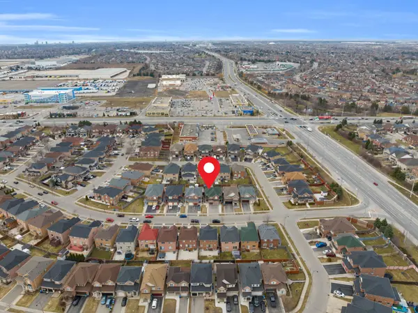 110 Dwyer DR, Brampton, ON L6S 0B4