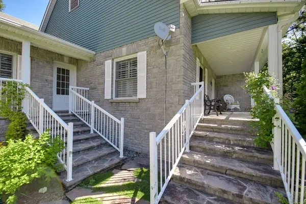 160 Tiffany TRL, Gravenhurst, ON P1P 1A6