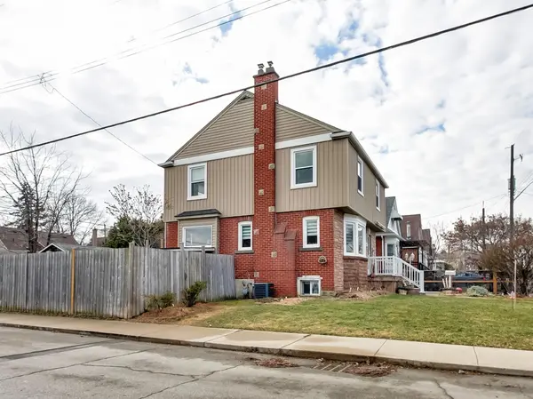 91 Weir ST S, Hamilton, ON L8K 3A8