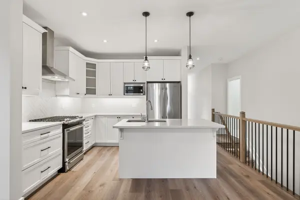 106 MCPHAIL RD, Carleton Place, ON K7C 0P7