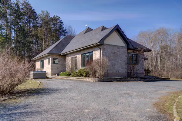 21 Old Mill RD, Brant, ON N0J 1V0