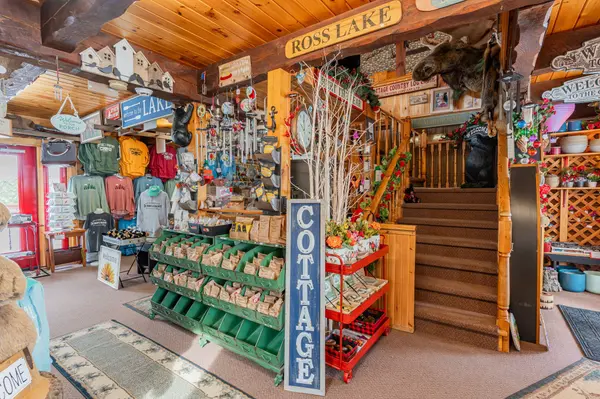 1141 Kennisis Lake RD, Dysart Et Al, ON K0M 1S0