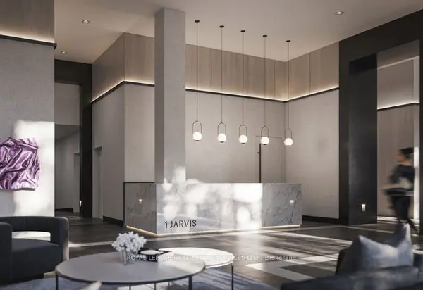 1 Jarvis ST #315, Hamilton, ON L8R 3J2