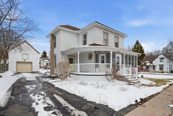 284 Noxon AVE, Prince Edward County, ON K0K 3L0