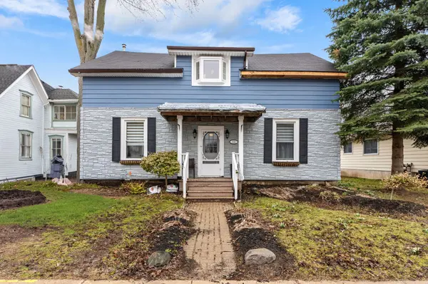 112 Goderich ST W, Huron East, ON N0K 1W0