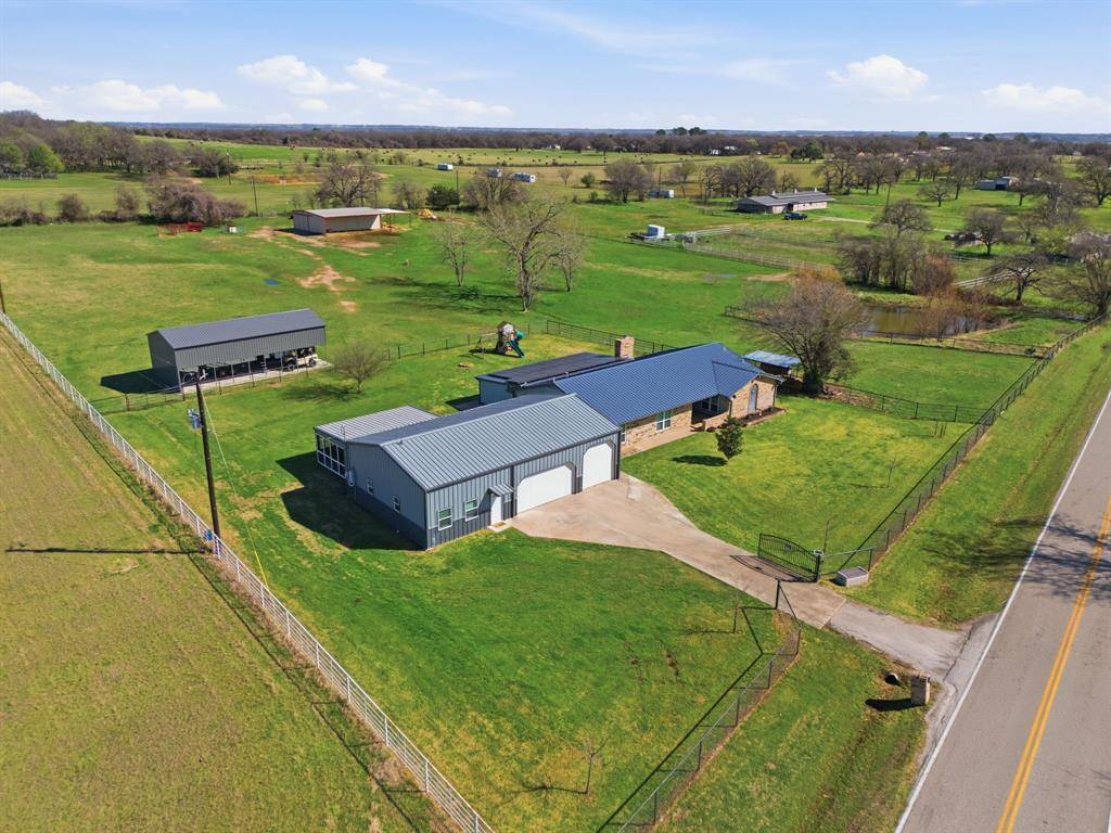 7660 Reed Road, Azle, TX 76020