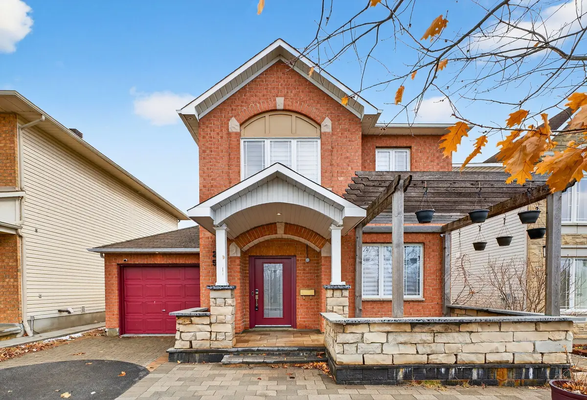 25 Berry Glen ST, Barrhaven, ON K2G 7A5