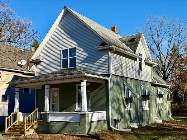 621 Pierson ST, Flint, MI 48503