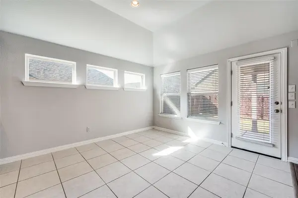 1033 Water Garden Circle, Little Elm, TX 75068