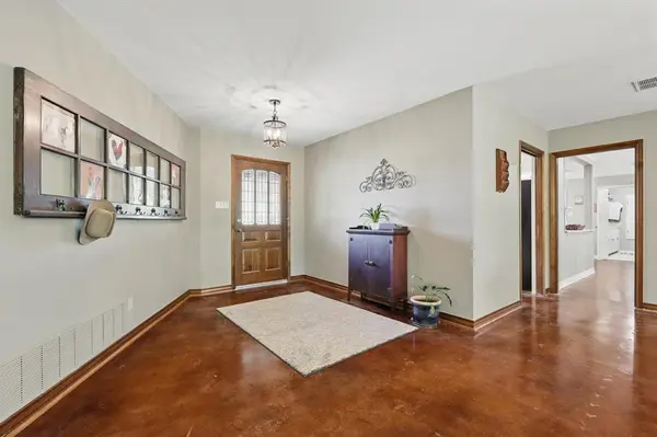 1904 Oak Ridge Trail, Bridgeport, TX 76426