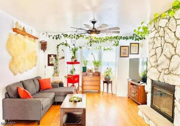 22 Church St, Nutley Twp., NJ 07110