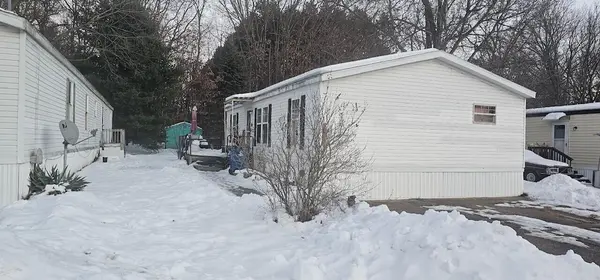 10610 Orion DR NE, Algoma Twp, MI 49341