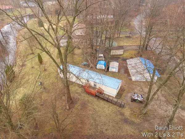 4057 E Shore DR, Douglass Twp, MI 48888