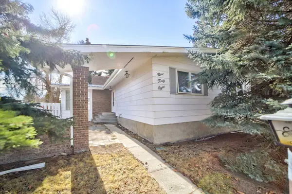 948 Main ST, Pincher Creek, AB T0K1W0