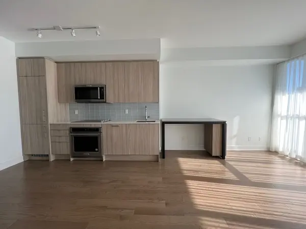 181 Bedford AVE N #1608, Toronto C02, ON M5R 0C2