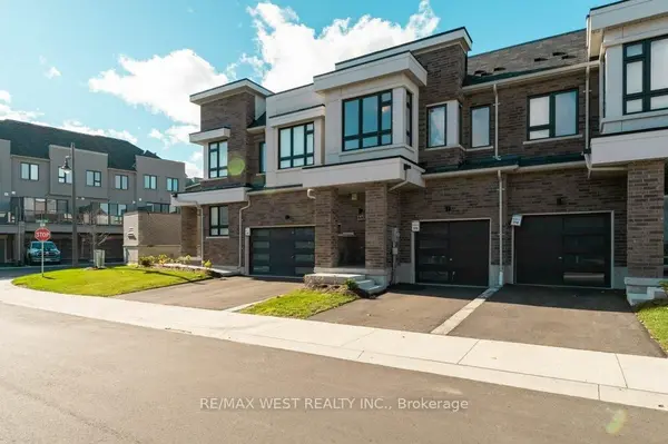 153 Sailors Landing DR, Clarington, ON L1C 7G4