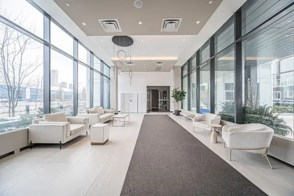 10 Honeycrisp CRES #1206, Vaughan, ON L4K 0M7