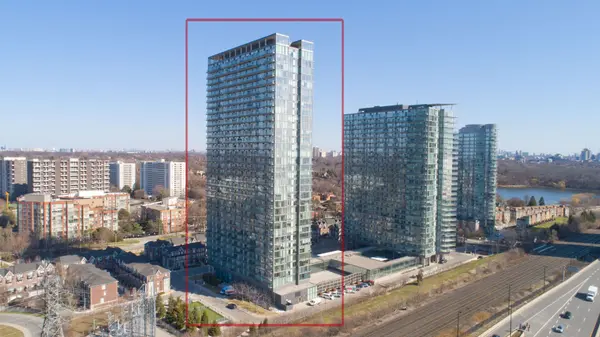 105 The Queensway AVE #415, Toronto W01, ON M6S 5B5