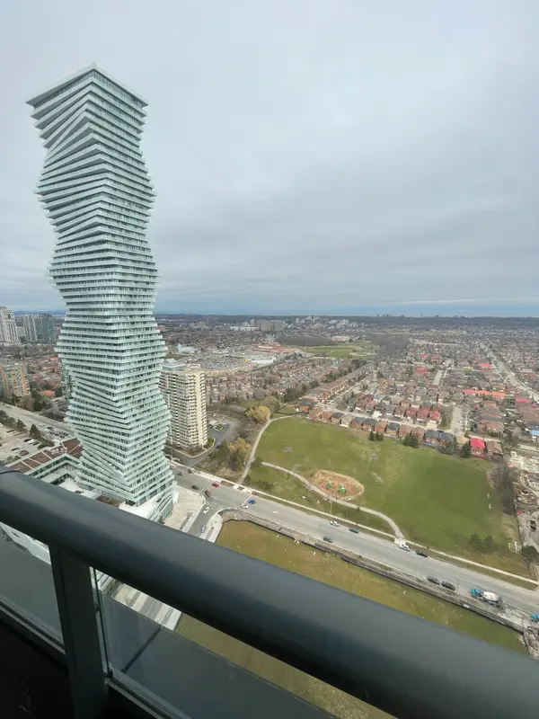 448 Burnhamthorpe RD W #3409, Mississauga, ON L5B 0R4