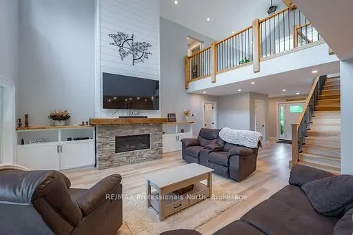 1677 Hospitality RD, Minden Hills, ON K0M 2K0