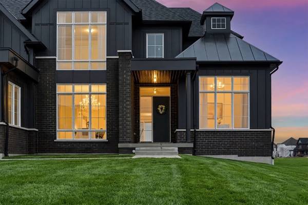 22 Ewing WAY, Amaranth, ON L9W 5G9