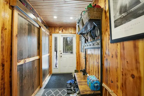 1029 Cranberry Lake RD, Dysart Et Al, ON K0M 1S0