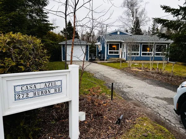 272 Huron RD, Huron-kinloss, ON N0G 2R0