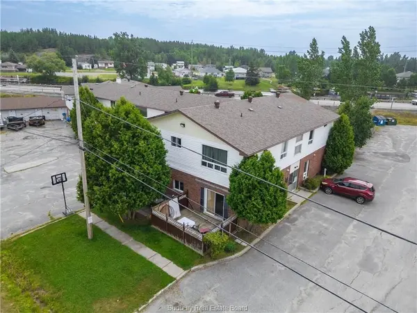 29 Laren ST, Greater Sudbury, ON P0M 3C0