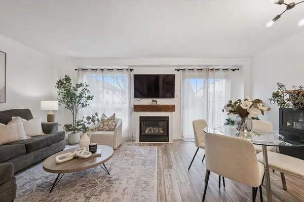 230 Blackhorne DR #42, Kitchener, ON N2E 1Z4