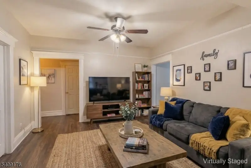 5 Hinrichs Pl, Bloomfield Twp., NJ 07003