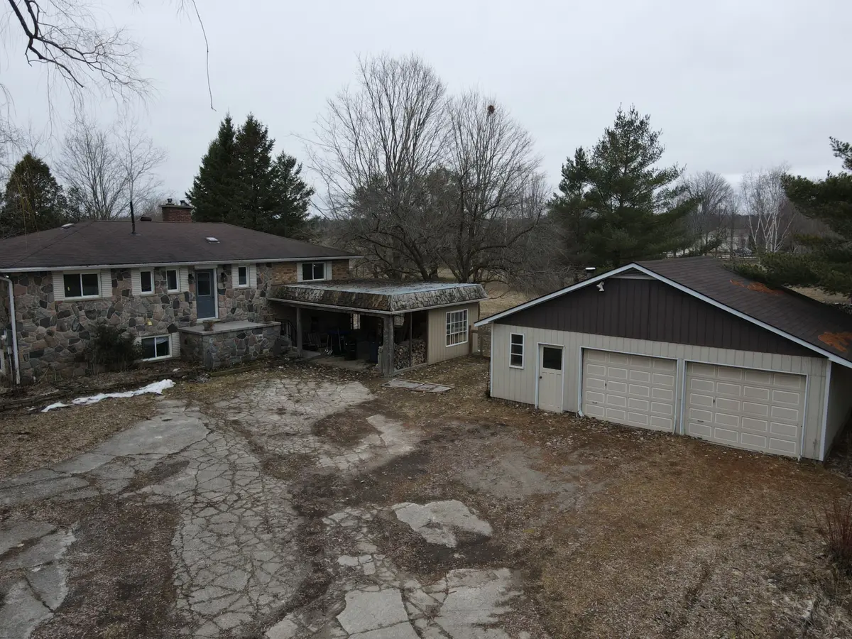 6237 2 Concession, Clearview, ON L0M 1N0