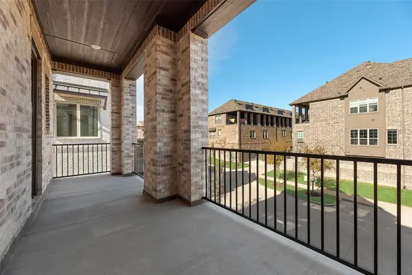 8119 Challenger Lane, Frisco, TX 75034