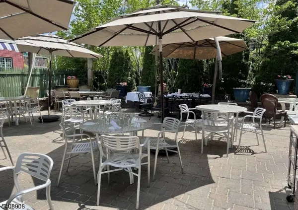 15 - 17 Main St, Clinton Town, NJ 08809