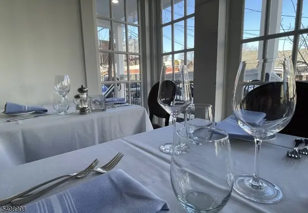 15 - 17 Main St, Clinton Town, NJ 08809