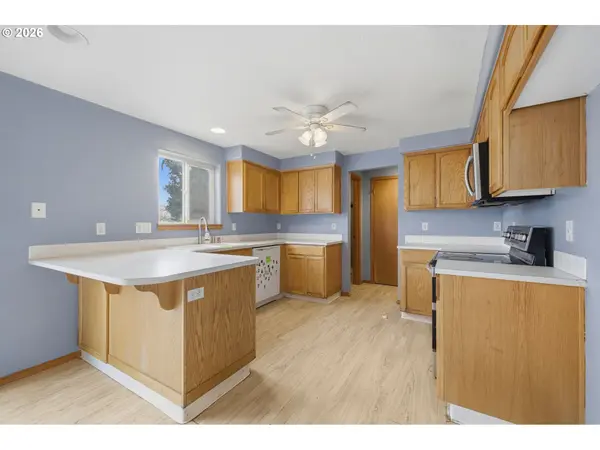 314 S 13TH ST, St Helens, OR 97051