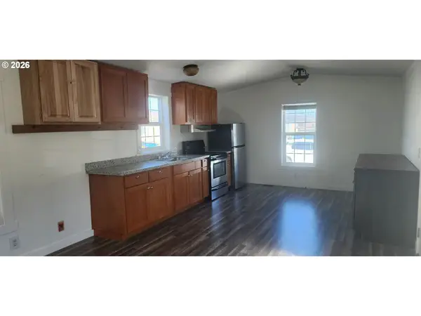 13401 NE 28TH ST #413, Vancouver, WA 98682