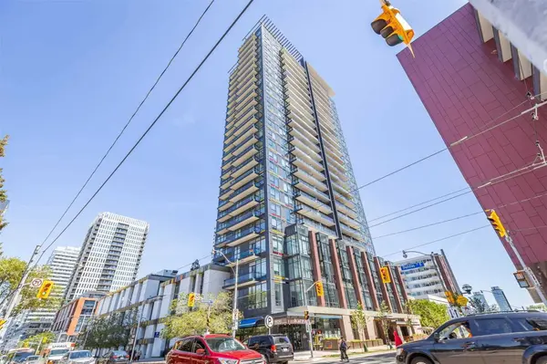 225 Sackville ST #705, Toronto C08, ON M5A 0B9