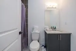 63 Gateland DR, Barrie, ON L4N 6K4