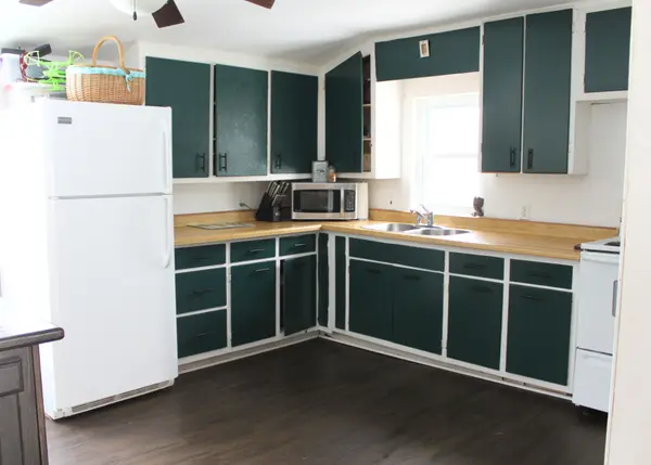 17 Banta RD, Trent Hills, ON K0K 3K0