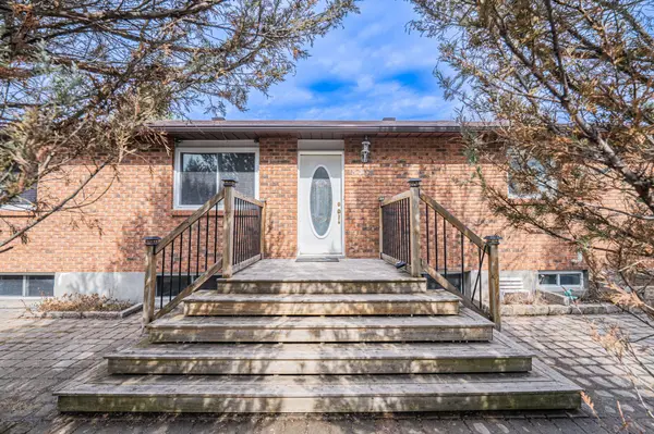 3318 DUNROBIN RD, Constance Bay - Dunrobin - Kilmaurs - Woodlawn, ON K0A 3M0