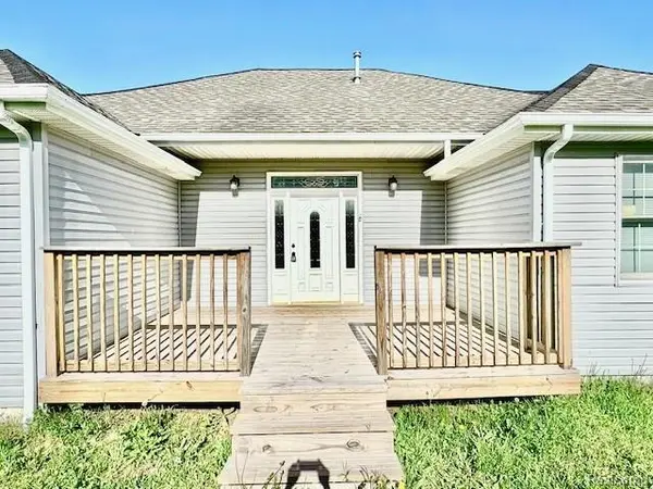 2095 M 140, Benton Harbor, MI 49022